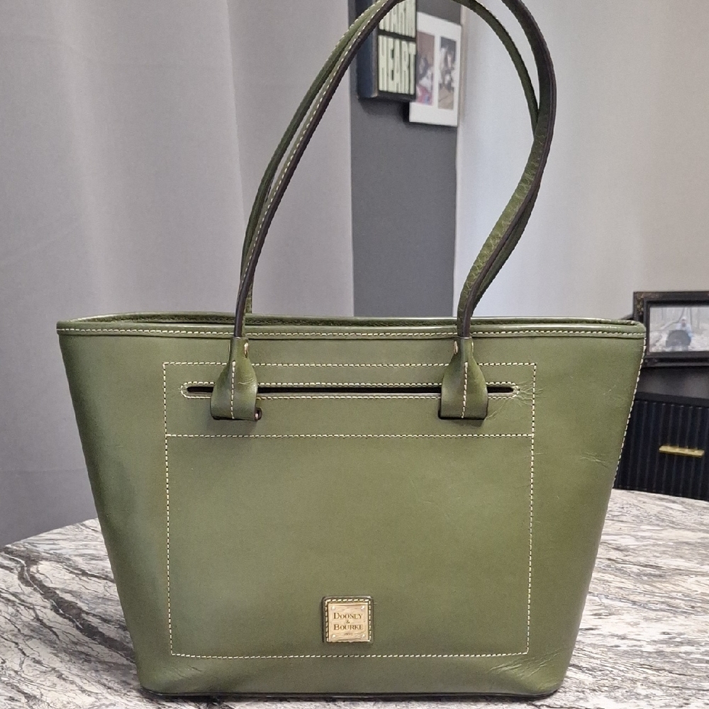 Dooney & Bourke Beacon Leather Tote, Olive, GUC